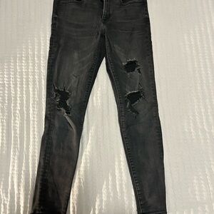 Distressed Black Skinny Jeans